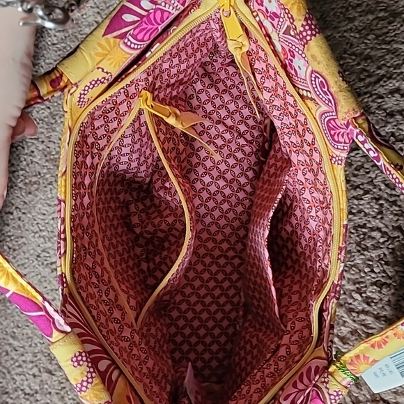 VERA bradley purse nwt Vera bradley purse retired Vera bradley purse retired - Picture 16 of 16